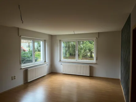 EG-Wohnzimmer - Haus kaufen in Lichtentanne - Bungalow in Lichtentanne