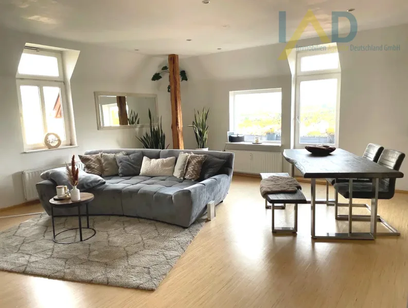  - Wohnung kaufen in Bad Wildungen - Altbau-Dachgeschosswohnung in Bad Wildungen – Hochwertig modernisiert mit Designerküche, ca. 84m², nahe Edersee