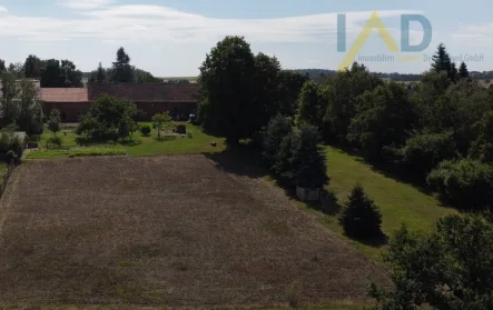 Vogelperspektive - angrenzendes Grundstück 2 - Haus kaufen in Dolle - Einfamilienhaus mit 170m² Wohnfläche auf 4900m² Grundstück. Bestens geeignet zur Tierhaltung und Eigenversorgung oder gewerblichen Nutzung !