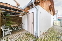 Gartenlaube und Garage