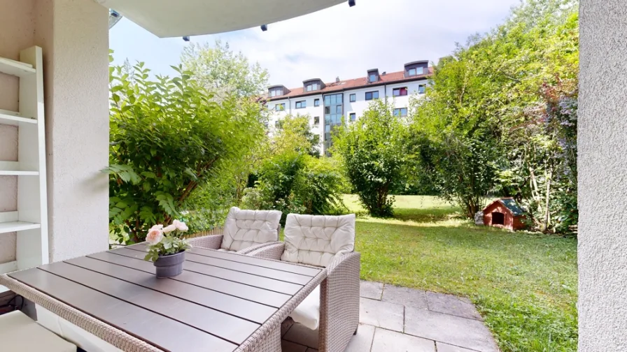 Terrasse - Wohnung kaufen in München - Gut geschnittene 2-Zimmer Gartenwohnung im Berg am Laim mit viel Potential!