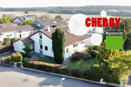 Ansicht - Haus kaufen in Sersheim - CHERRY! Freistehendes Einfamilienhaus in Sersheim