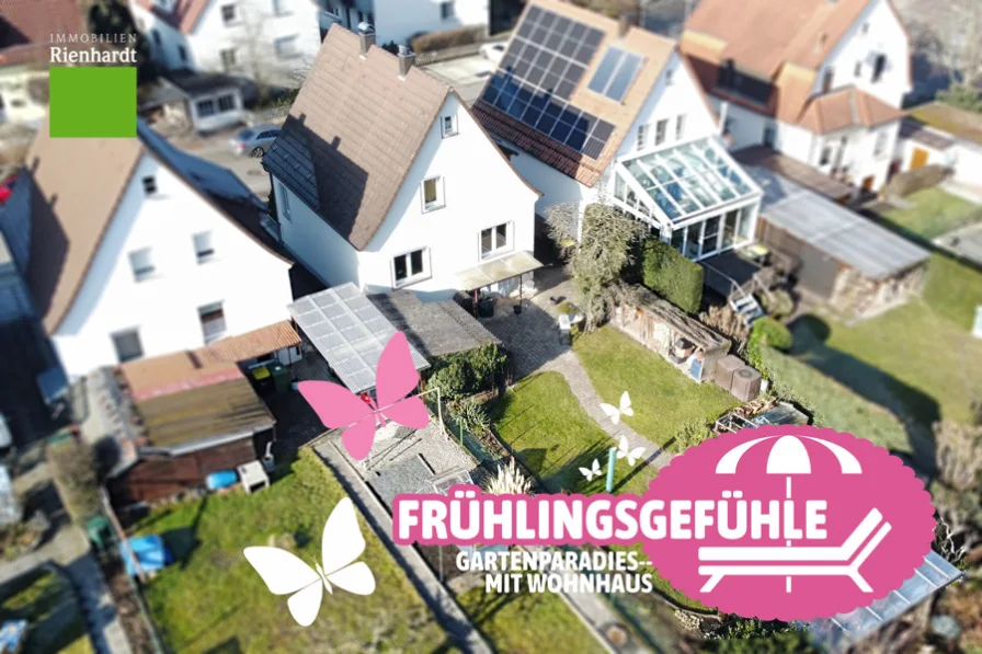 Titelbild - Haus kaufen in Ludwigsburg - Gartenparadies! Vollständig modernisiertes Einfamilienhaus in Ludwigsburg