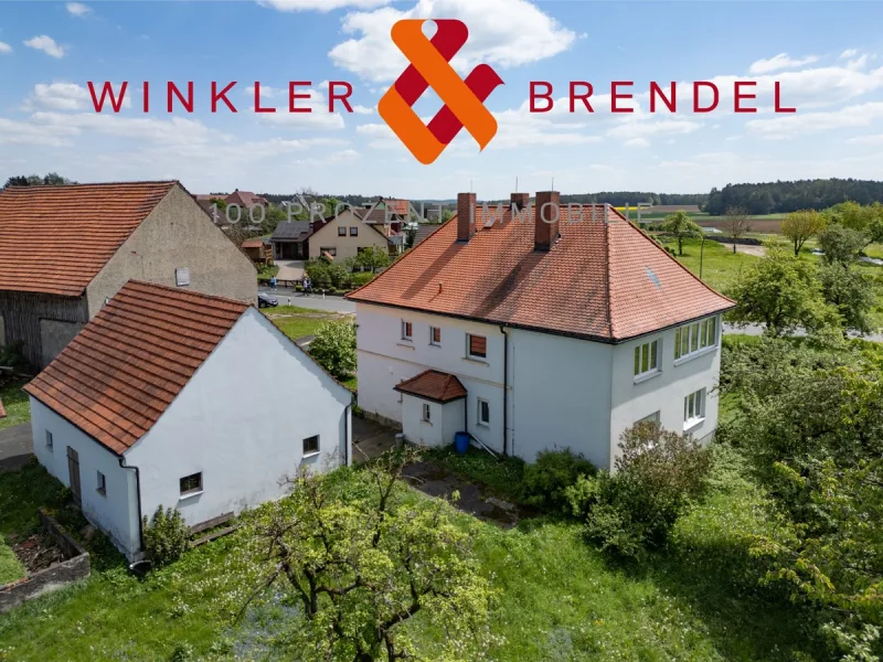 Titelbild - Haus kaufen in Waischenfeld - Renovierungsobjekt: Idyllisch gelegenes Ein-/Zweifamilienhaus in Breitenlesau