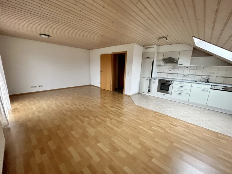 Wohn- & Esszimmer - Wohnung mieten in Laufenburg (Baden) / Grunholz - Wohnen mit dem Ausblick ins Grüne | 2 Zimmer mit ca. 67 m² | großer Balkon & Garage