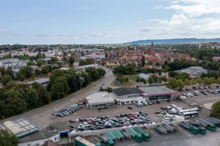 Ansicht  - Zinshaus/Renditeobjekt kaufen in Öhringen - Großes Abrissgrundstück in zentraler Lage von Öhringen!