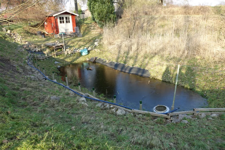 Garten Badehaus m Schwimmteich (2)