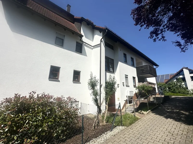  - Wohnung kaufen in Hemhofen - Sofort beziehbar!Charmante Maisonette-Wohnung mit großem Garten