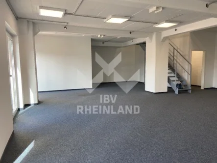 Neubau Büroloft - Büro/Praxis mieten in Krefeld - Neubau in historischem Ambiente: 106,5 m² open space mit Lagerempore 71 m²