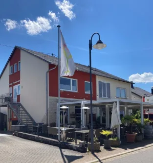  - Gastgewerbe/Hotel kaufen in Kinheim - Sehr schönes vielseitiges Anwesen an der Mittelmosel mit Gastro, Ferienwohnung und Wohnhaus