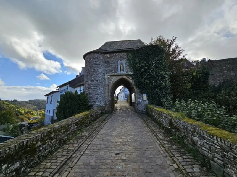 Burg Reifferscheid