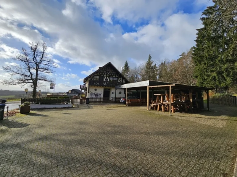  - Gastgewerbe/Hotel kaufen in Alflen - Wohnen mit Gewerbe, z.B. Restaurant/Gastronomie oder als Bürofläche/Ladenlokal