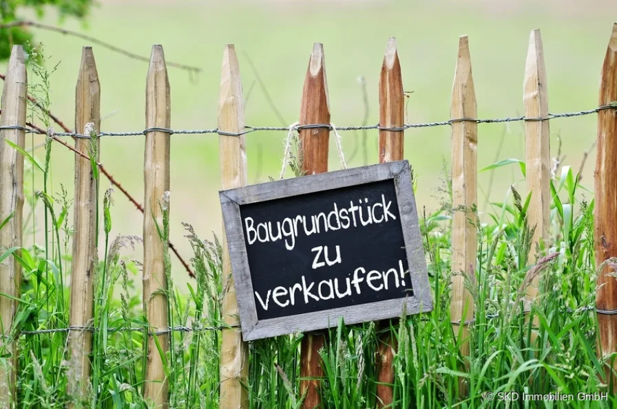 Bauplatz zu verkaufen, Fotolia_65248565_S - Grundstück kaufen in Neunkirchen - Neunkirchen: Bauplatz in naturnaher Lage!