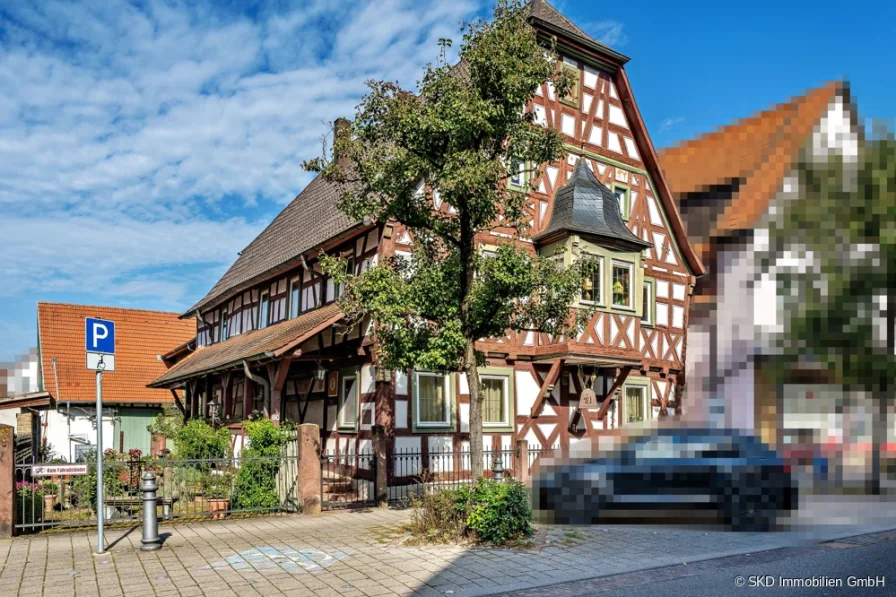 Historisches Fachwerkhaus im Herzen von Mosbach-Neckarelz - Haus kaufen in Mosbach / Neckarelz - Historisches Fachwerkhaus im Herzen von Mosbach-Neckarelz: