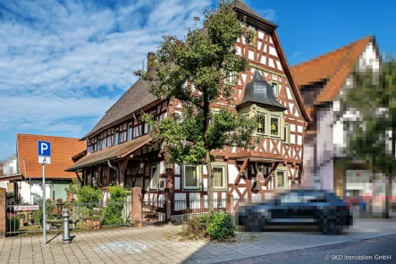 Historisches Fachwerkhaus im Herzen von Mosbach-Neckarelz - Haus kaufen in Mosbach / Neckarelz - Historisches, saniertes Fachwerkhaus im Herzen von Mosbach