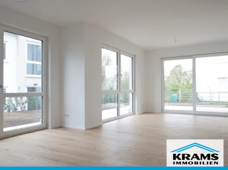 Wohn-/Essbereich - Wohnung mieten in Reutlingen - Erstbezug! Moderne 3-Zimmerwohnung  mit Terrasse und kleinem Garten!