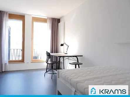 Zimmer Nr. 5 - Wohnung mieten in Reutlingen - WG-Leben pur: Komfortables Zimmer für Studenten und junge Berufstätige!
