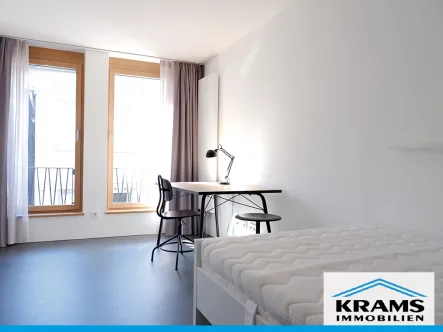 Zimmer Nr. 5 - Wohnung mieten in Reutlingen - WG-Leben pur: Komfortables Zimmer für Studenten und junge Berufstätige!