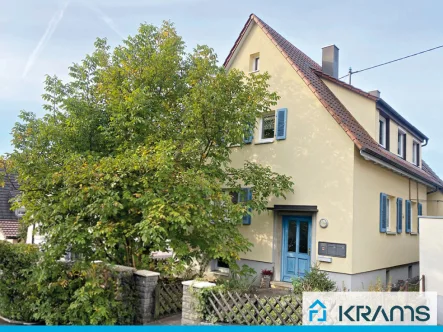  - Haus kaufen in Pliezhausen - Charmantes Einfamilienhaus mit zeitlosem Flair im Herzen von Pliezhausen!