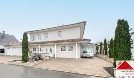 Hausansicht - Haus kaufen in Pfullendorf - Willkommen in La Toscana!
