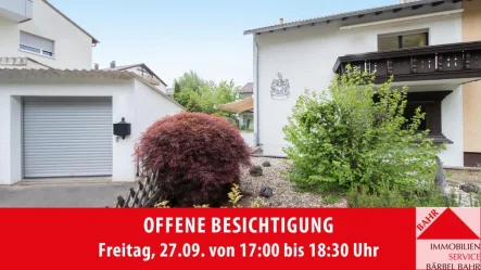 Hausansicht - Haus kaufen in Böblingen - *** Offene Besichtigung am Fr., 27.09. von 17 - 18:30 Uhr ***