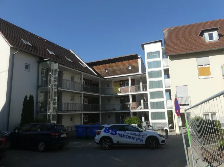 Bezahlbar und schön - Wohnung kaufen in Hohentengen - Schöne altersgerechte Wohnung in Hohentengen direkt im Zentrum, bestens vermietet.
