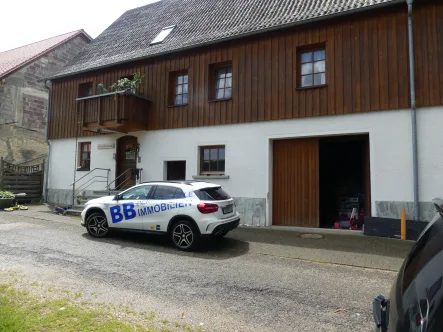 Ein Traum (1) - Haus mieten in Sigmaringen - Bei Sigmaringen, besonderes Wohnhaus mit großem Grundstück in einmaliger Lage am Wald zwischen Sigmaringen und Winterlingen.