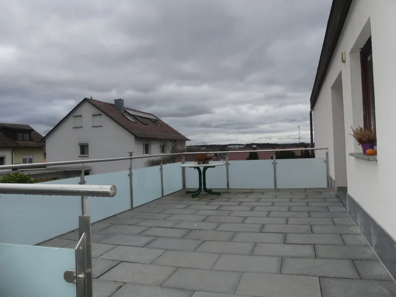 Terrasse vor dem Haus