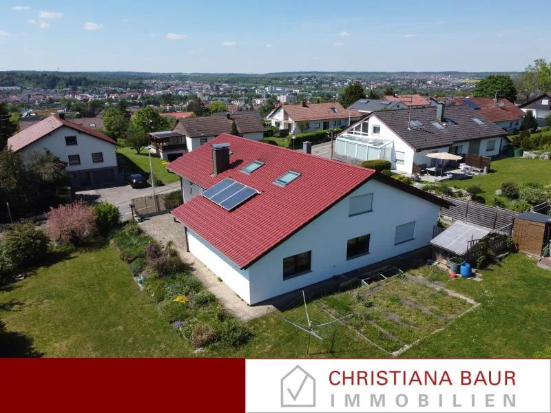 Ansicht - Haus kaufen in Balingen - TRAUMLAGE MIT AUSSICHT: Großes EFH in Balingen