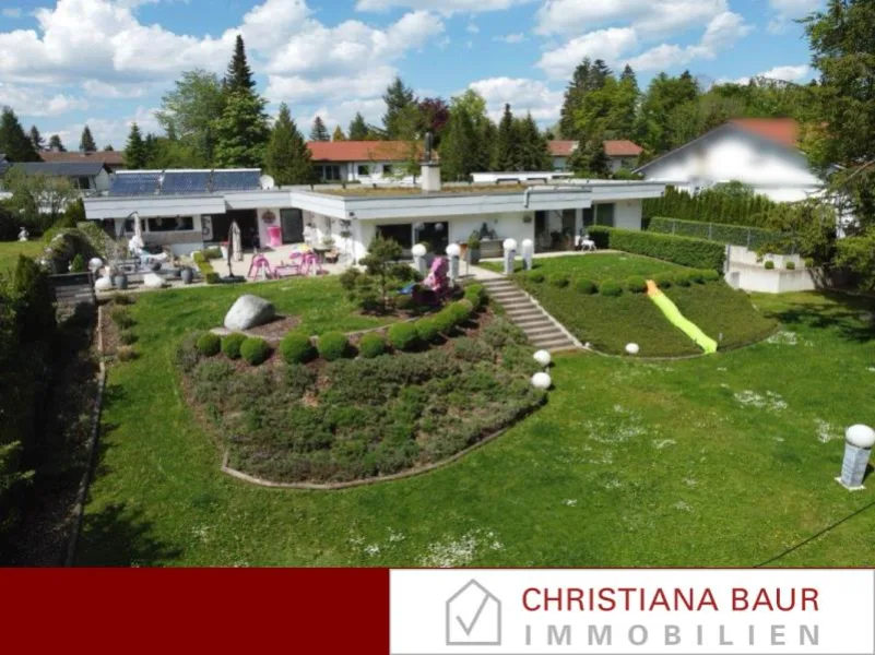 Ansicht - Haus kaufen in Albstadt - LUXUSANWESEN MIT GARTENOASE: Bungalow in Albstadt