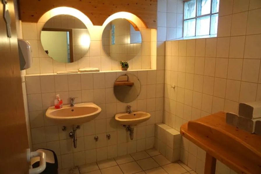 Gäste-WC Gewerbe