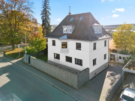 Hausansicht - Haus kaufen in Weingarten - Mehrfamilienhaus in innenstadtnaher Lage Weingartens