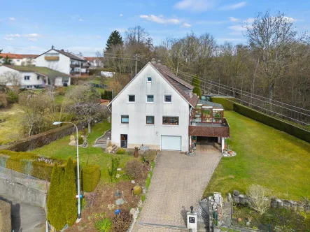 Luftaufnahme - Haus kaufen in Sigmaringen - "1-2 Familienhaus mit großem Garten in schöner Wohnlage von Sigmaringen"