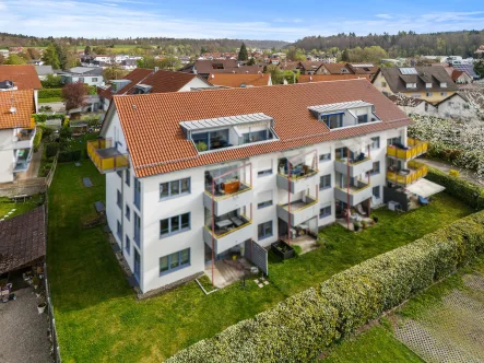 Luftaufnahme - Wohnung kaufen in Wolpertswende - 360° I Sofort bezugsfreie 1-Zimmer-Wohnung mit Balkon im Herzen von Mochenwangen