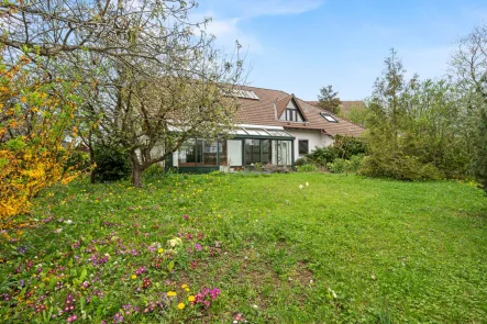 Außenansicht - Haus kaufen in Senden - 360° I Repräsentativ großes Anwesen mit Einliegerwohnung in Senden-Aufheim