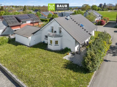 Luftaufnahme - Haus kaufen in Berg - " I Großartige Gelegenheit! Einfamilienhaus aus 2006 mit viel Potenzial in toller Randlage von Berg