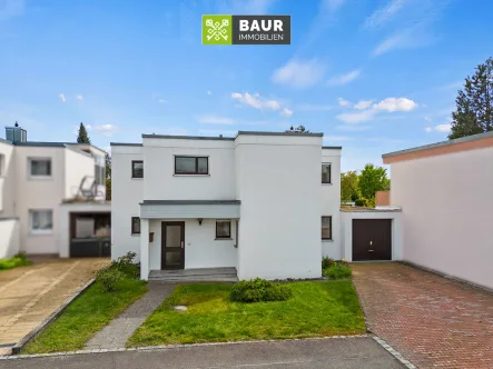 Luftaufnahme - Haus kaufen in Biberach - 360° I Glücksgriff! Zweifamilienhaus auf dem Mittelberg in Biberach