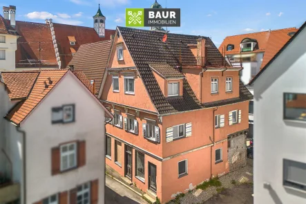 Luftaufnahme - Haus kaufen in Biberach an der Riß - 360° I Historischer Rohdiamant! – Stadthaus im Zentrum Biberachs