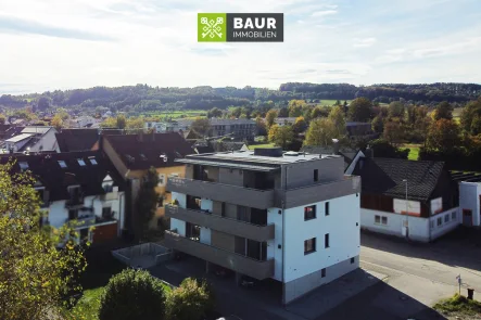 Titel - Wohnung kaufen in Wilhelmsdorf - 360° I Provisionsfrei !!  Neubau-Erstbezug: Herrliche 3-Zimmer-Wohnung in Wilhelmsdorf