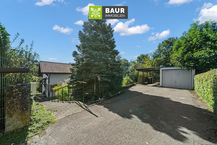 Garage und Carport