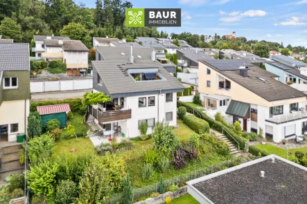 Titel - Wohnung kaufen in Berg - 360° I Spektakulärer Ausblick gewünscht? 3-Zi.-ETW mit Aussichtsbalkon in Berg