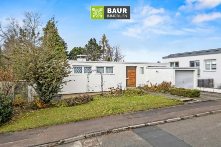 Luftaufnahme - Haus kaufen in Biberach an der Riß - 360° | Loslegen & durchstarten! Bungalow in gefragter Lage von Biberach