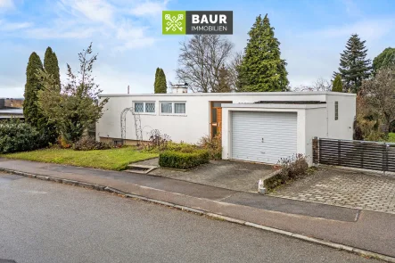 Luftaufnahme - Haus kaufen in Biberach an der Riß - 360° | Bungalow in Biberach - sofort bezugsfrei!