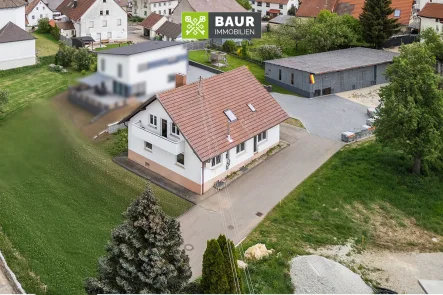 Luftaufnahme - Haus kaufen in Leibertingen - 360° I Ärmel hoch! Viel Platz für die Familie