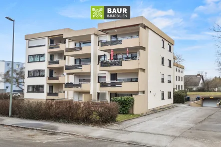 Titelbild - Wohnung kaufen in Neu-Ulm - Vermietete Hochparterre-Wohnung in Offenhausen / Neu-Ulmmit Balkon und Tiefgaragenstellplatz