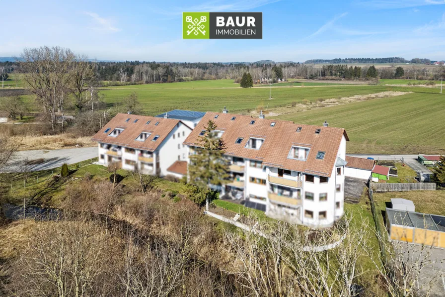 Luftaufnahme - Wohnung kaufen in Bad Waldsee - 360° | Sofort frei! Gepflegte 3-Zimmer-Wohnung mit Südbalkon und Weitblick, sowie Garage in Bad Waldsee