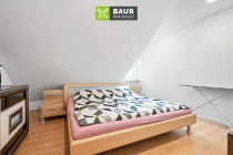 Schlafzimmer DG