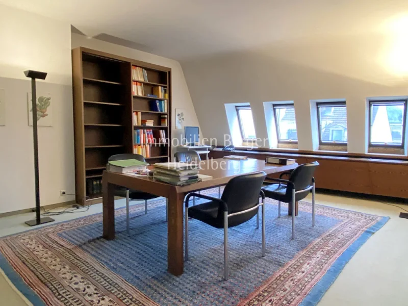 Raum 1 - Büro/Praxis kaufen in Heidelberg - Attraktive Büro/Praxisetage im Zentrum von Heidelberg