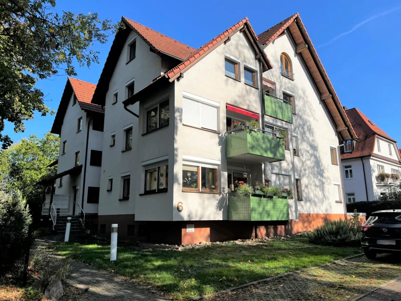 Außenansicht 2 - Wohnung kaufen in Bad Krozingen - Endlich Träume verwirklichen: Attraktive 4-Zi.-DG-Maisonette in zentraler Lage in Bad Krozingen!