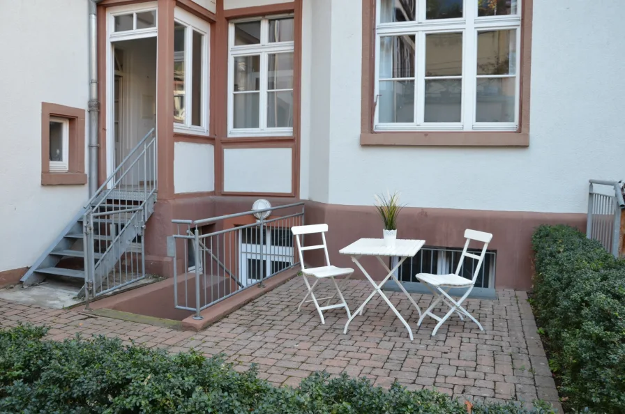 Terrasse zur Wohnung